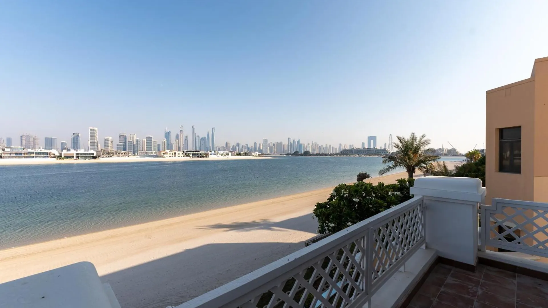 Villa Frond M, Beachfront Villa, Palm Jumeirah - Mint Stay Dubai Vereinigte Arabische Emirate