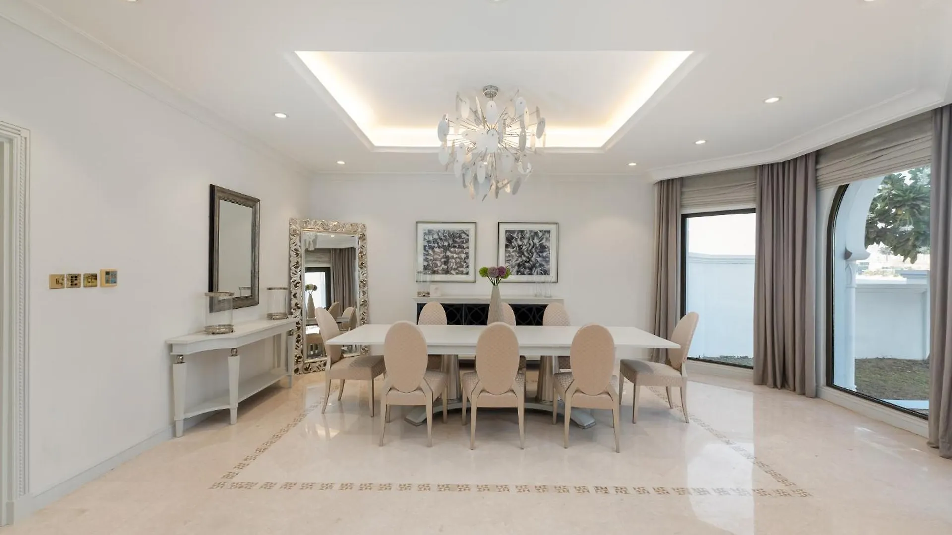 Frond M, Beachfront Villa, Palm Jumeirah - Mint Stay Dubaj 0*,  Spojené arabské emiráty